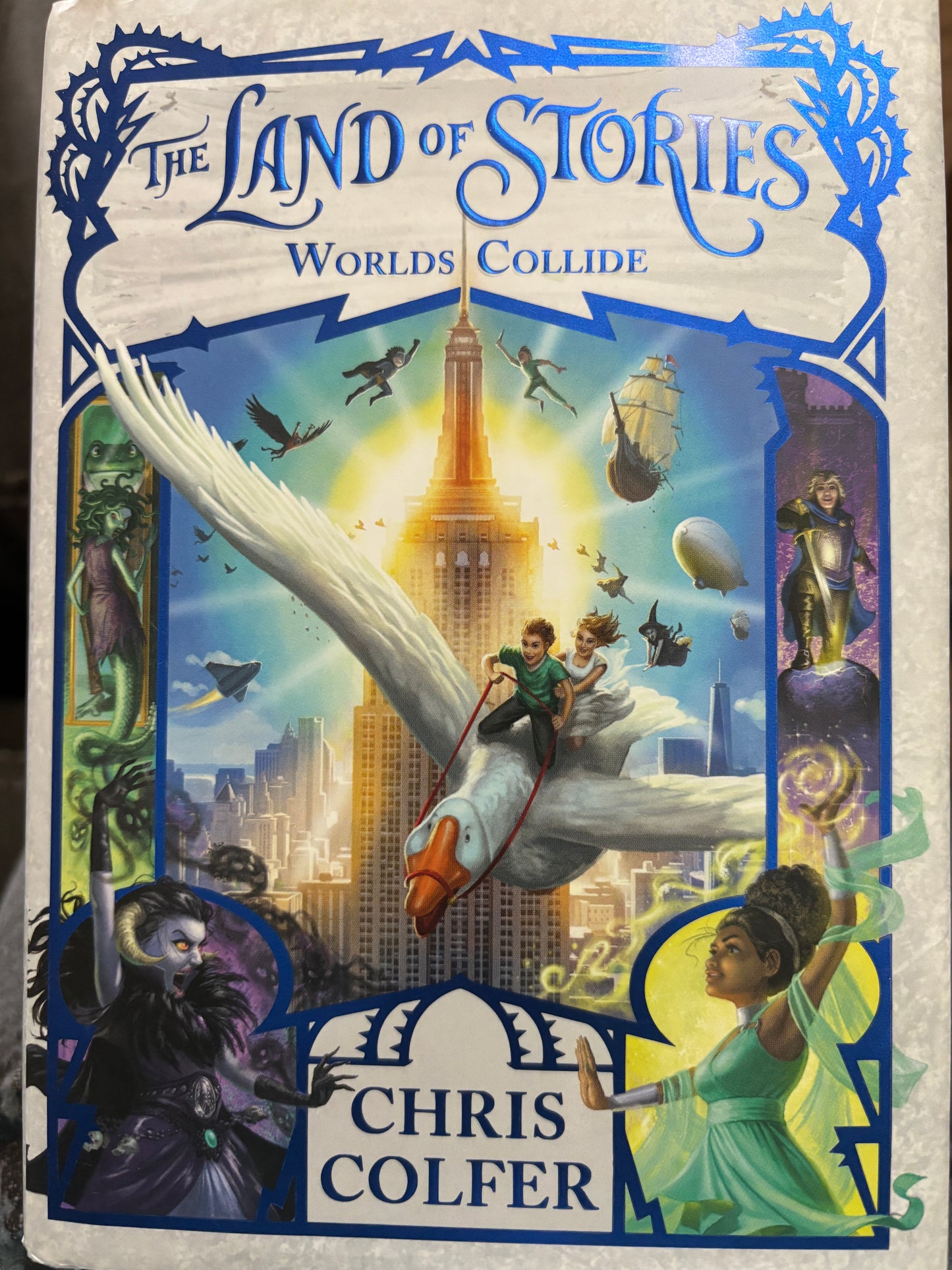 USED-Land of Stories Worlds Collide