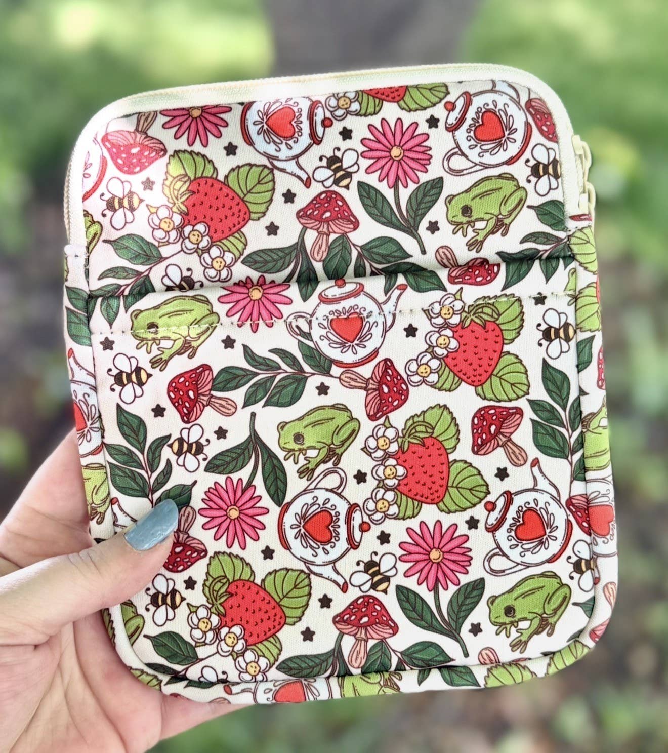 Mushroom Kindle Sleeve | Kindle Sleeve | Kindle Storage