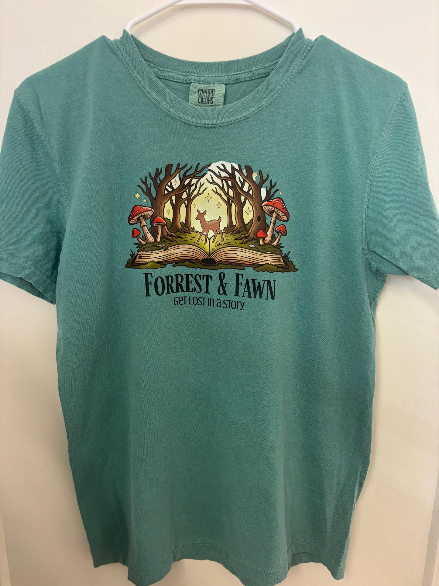 Small t shirt