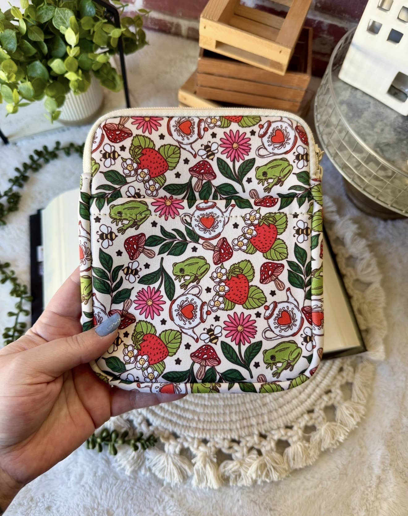 Mushroom Kindle Sleeve | Kindle Sleeve | Kindle Storage