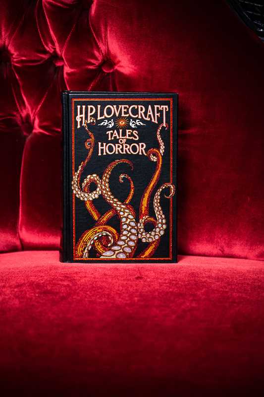 H. P. Lovecraft Tales of Horror by H. P. Lovecraft